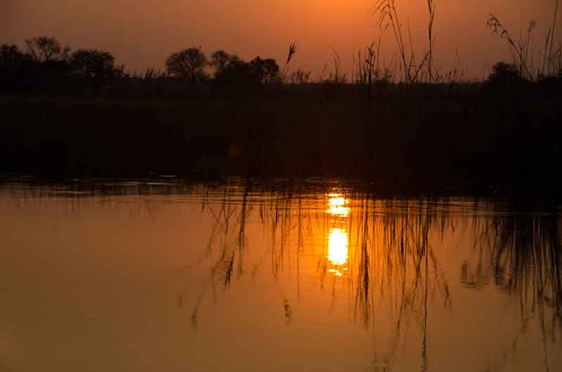 62 - Namibia - parque nacional de Bwabwata - rio Kwando atardecer